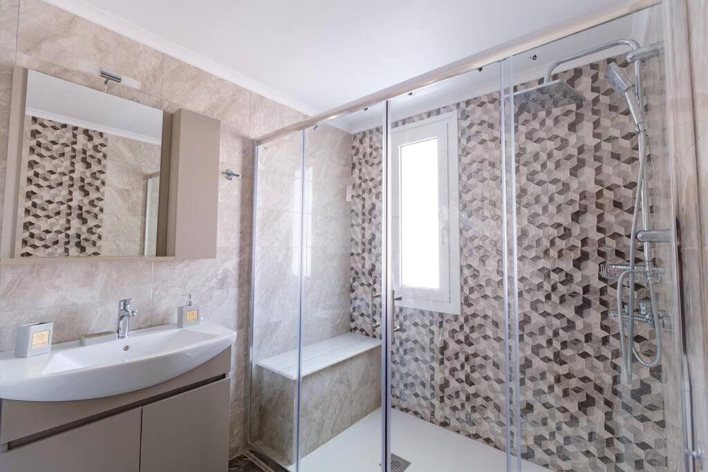 Lefkathia Beach Villa - Gated Beach-Front Private Villa At Lefkathia Beach, Chios! Volissos 外观 照片